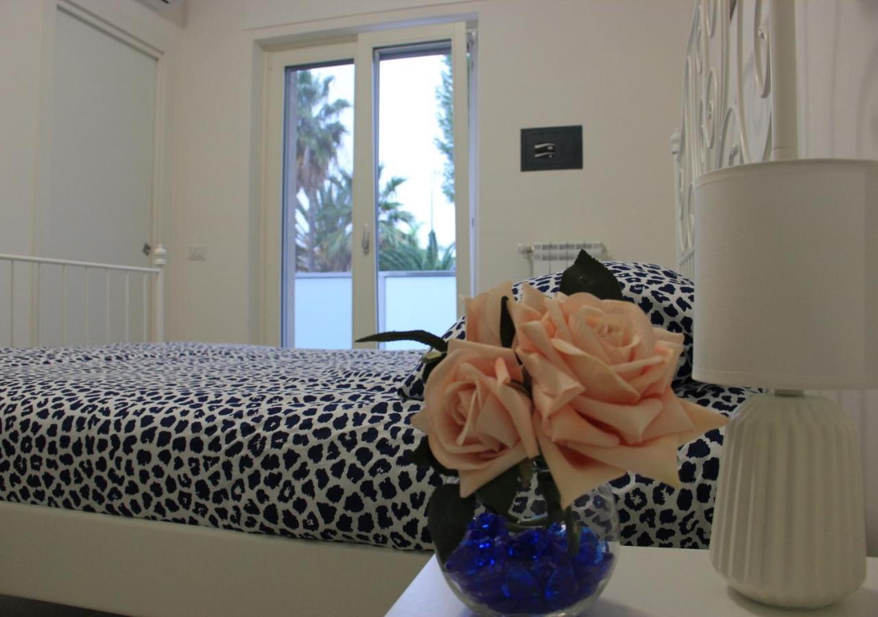 Romeo&Giulietta Apartment โมโนโปลี ภายนอก รูปภาพ