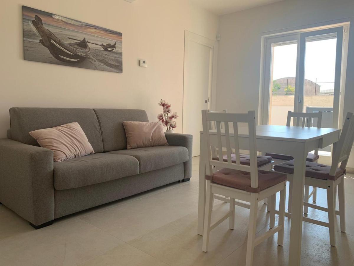 Romeo&Giulietta Apartment โมโนโปลี ภายนอก รูปภาพ